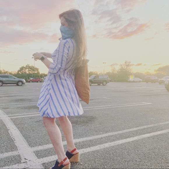 Meet Your Posher, Kate!! 😊💕 - Picture 4 of 5